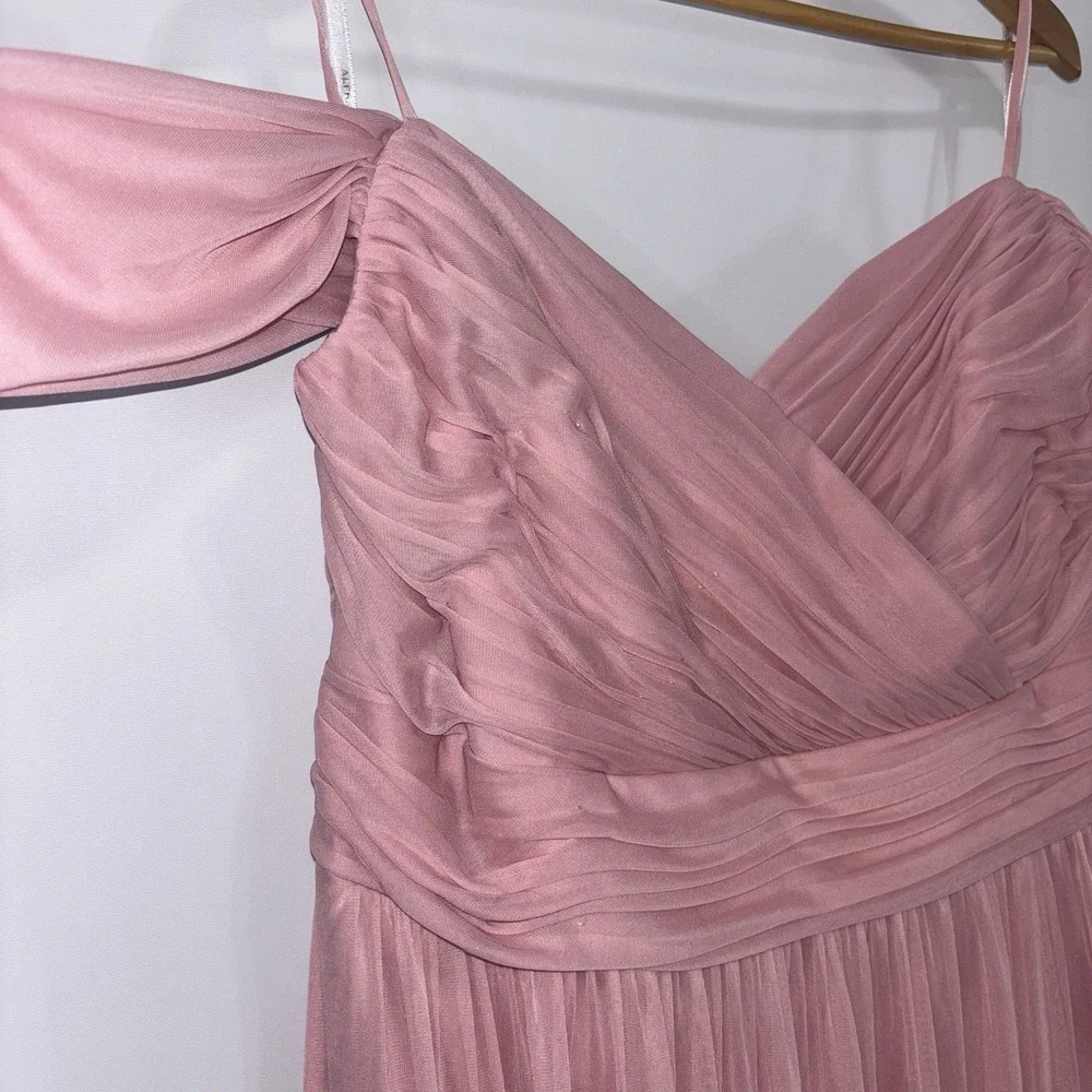Alfred Sung Chiffon Bridesmaid Maxi Dress Off Shoulder Pink Size 24 D743 - Picture 3 of 10